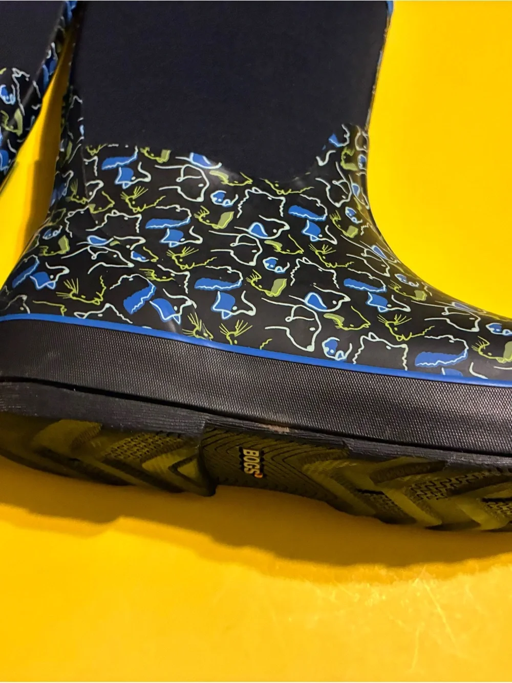 Big kid Waterproof Black and Blue Bogs boots Rain Boots US 6